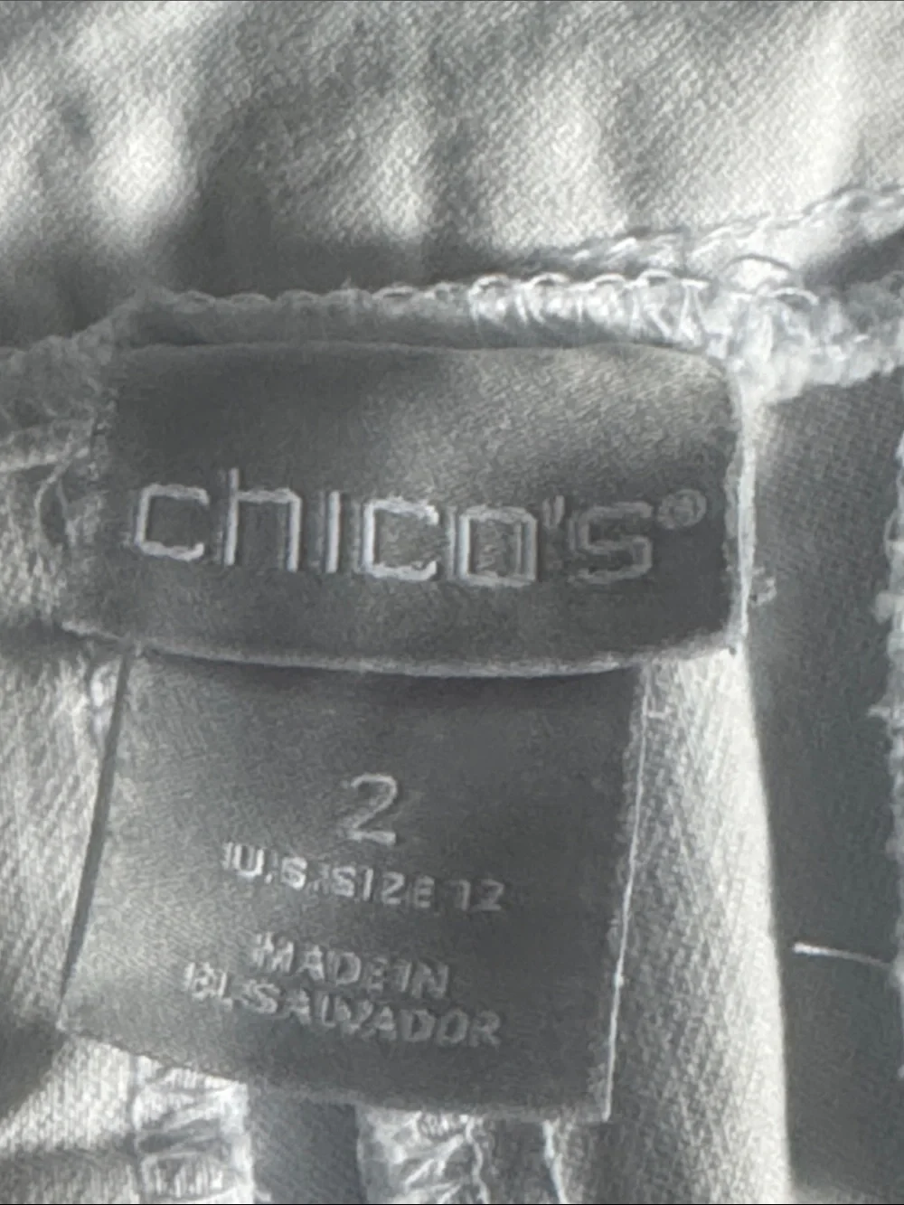 Chicos crisp beige